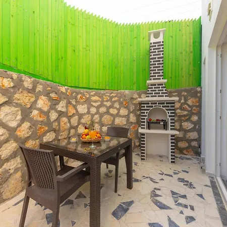 别墅 Lighthouse 2 Kapali Havuzlu Tatil Villasi